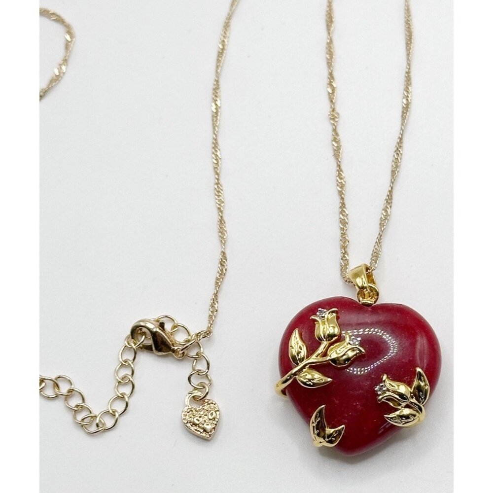 Danbury Mint Love Everlasting Dyed Jade and Diamond Heart Pendant